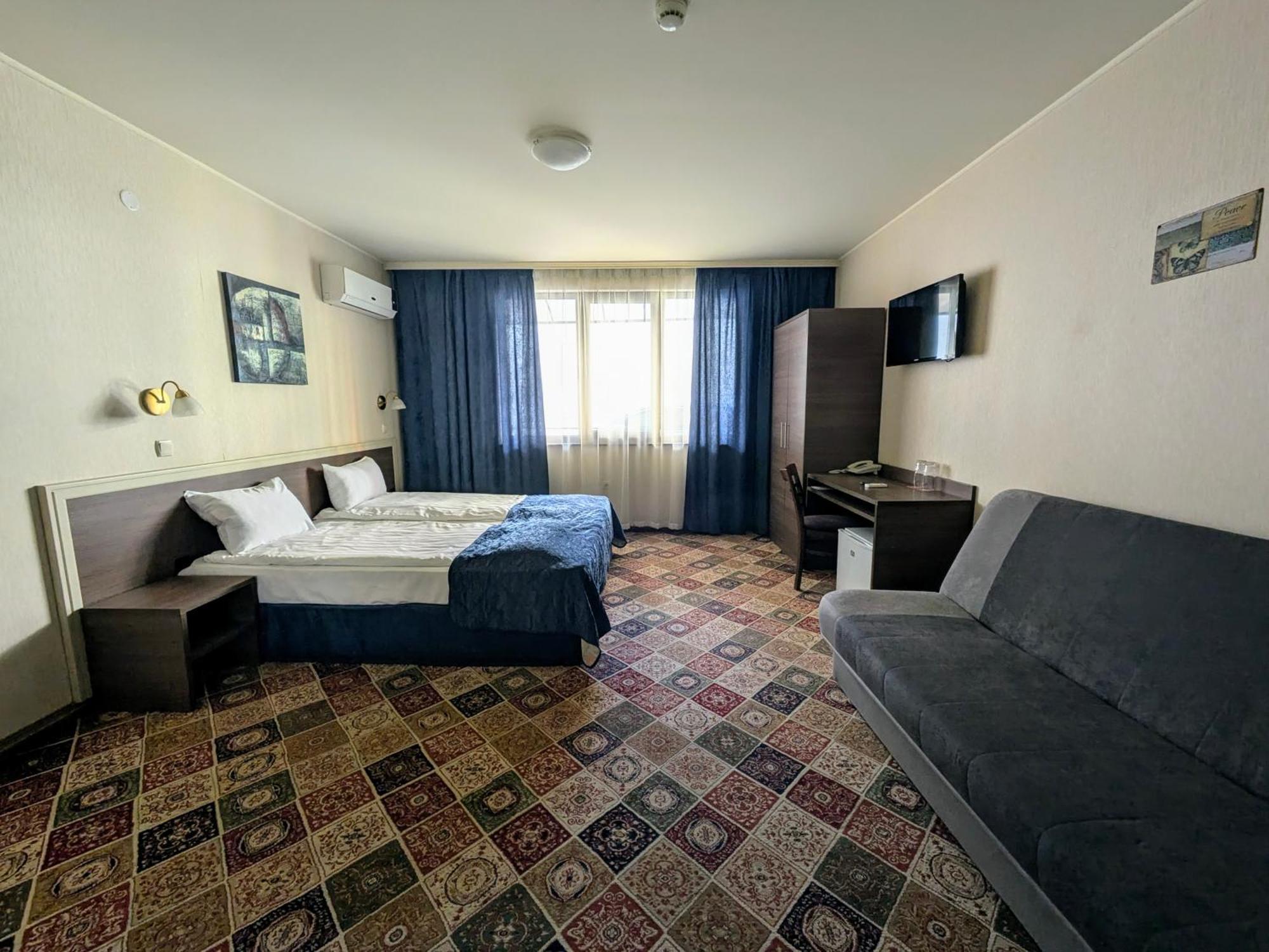 Hotel La Roka Stara Zagora Exterior photo