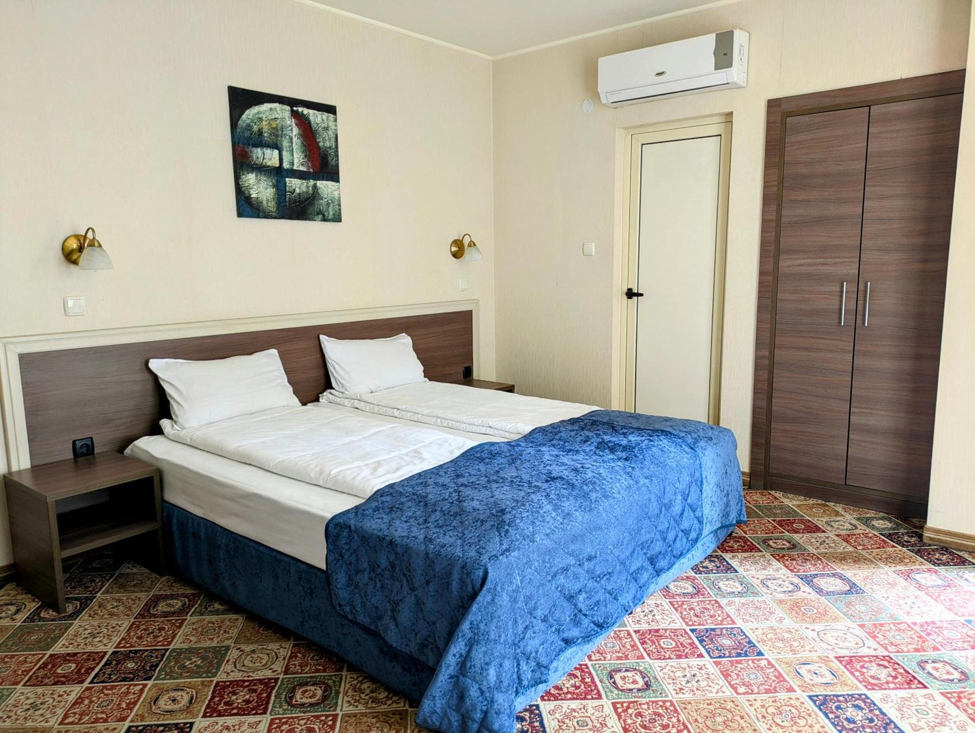 Hotel La Roka Stara Zagora Exterior photo